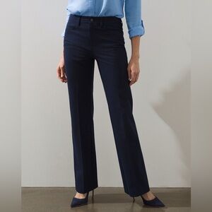 NWT Chico's Flex Waist 5‎ Pocket Pants Dark Navy Blue Size 6 Chico's 0.5 Casual